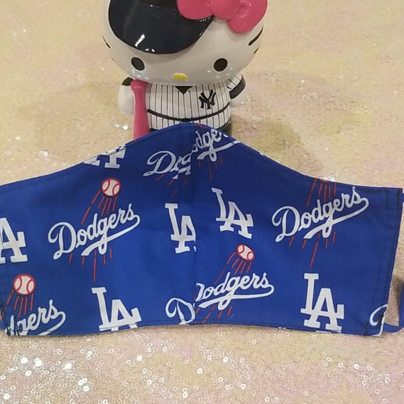 💖SALE💖 Men's LA Dodgers Soft Face Mask - Picture 2 of 6